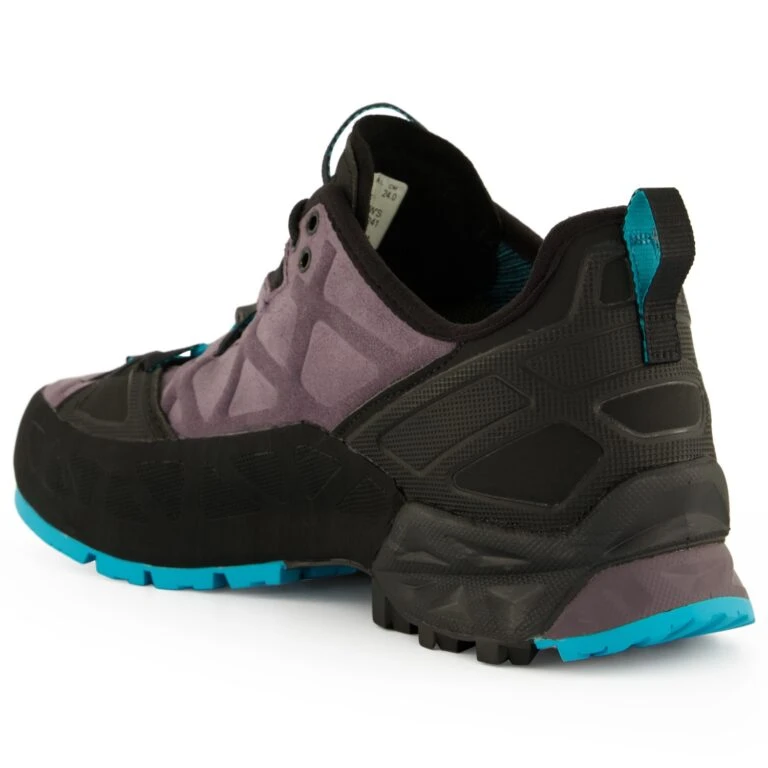 Living Kitzbühel || Scarpa || Keen Sales Store 47 Living Kitzbühel || Scarpa || Keen Sales Store -Living Kitzbühel || Scarpa || Keen Sales Store aku womens rock dfs gtx approach shoes detail 5 768x768 1